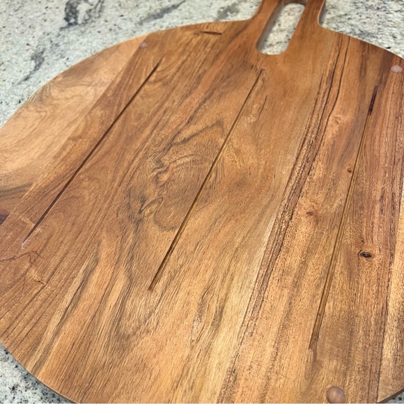 NIB Member's Mark Acacia Wood Charcuterie Boards, Set of 2 - Picture 7 of 15